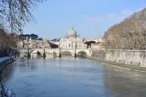 תצפית על הוותיקן ברומא