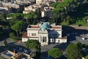 איזור הוותיקן תחנת רכבת