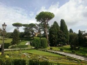 סיור מאורגן בגני הוותיקן