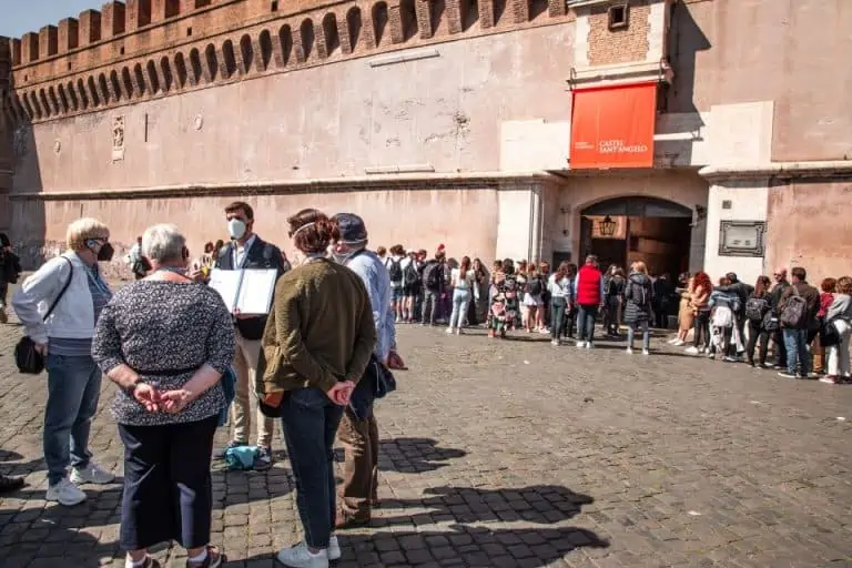 Rome: Secrets Beneath Castel Sant'Angelo Guided Tour