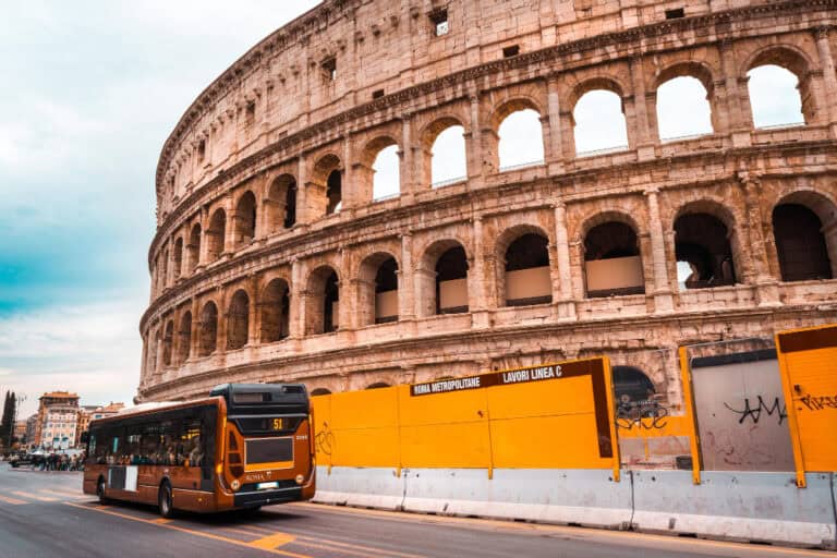 אוטובוס לקולוסיאום