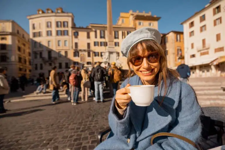 Morning coffee at the pantheon