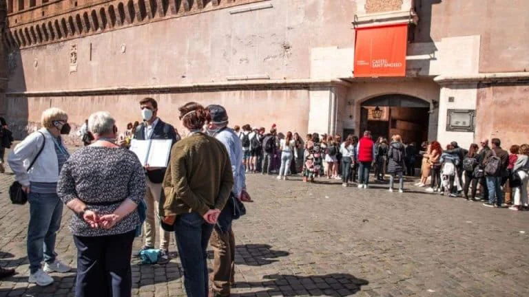 סיור הסודות מתחת לטירת סנטאנג'לו - Rome: Secrets Beneath Castel Sant'Angelo Guided Tour