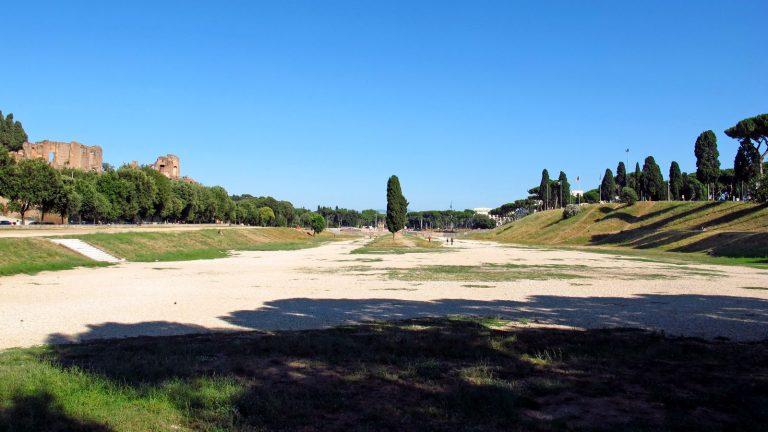 הקירקוס מקסימוס, שנמצא למרגלות גבעת האוונטין
